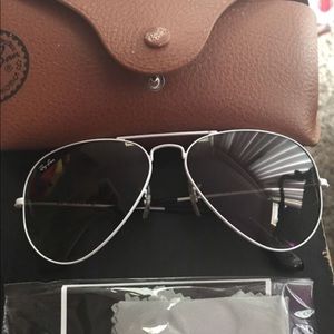 Ray-Ban aviator white frame unisex